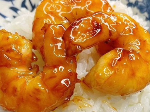 Thành phẩm cho món tôm rim mặn ngọt siêu hao cơm