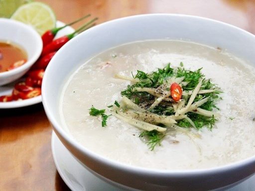 Cháo bò băm - thực phẩm thanh đạm bà đẻ nên ăn để bồi bổ dưỡng chất