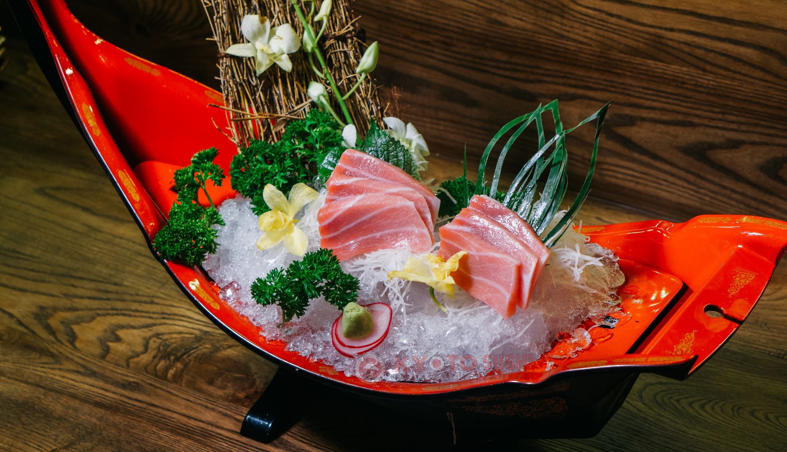 Sashimi cá ngừ