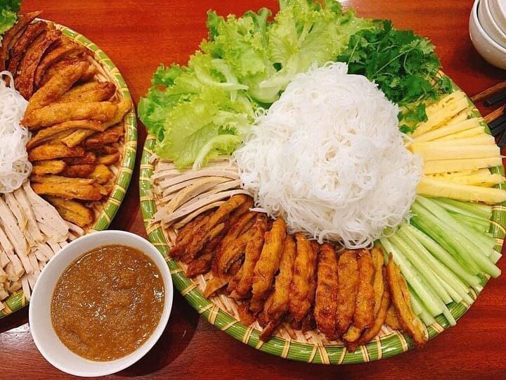 Món ăn nem nướng Nha Trang 