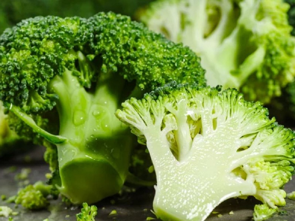 Bông cải xanh luộc - Món rau luộc giàu chất xơ