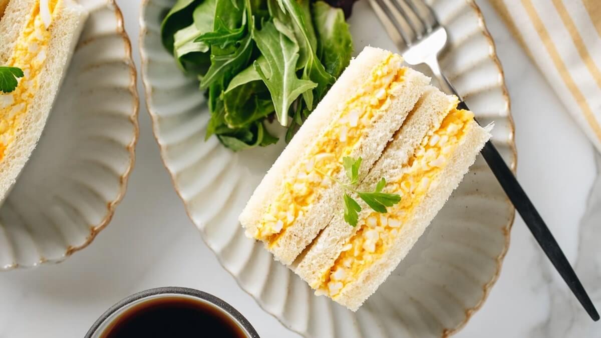  Sandwich kẹp trứng