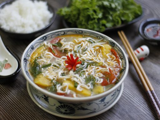 Cá ngần nấu măng - Món ngon từ cá ngần